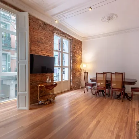 Encantador En El Casco Antiguo De Apartman