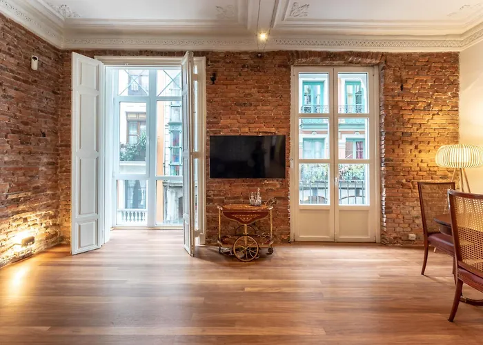 Encantador En El Casco Antiguo De Apartman *