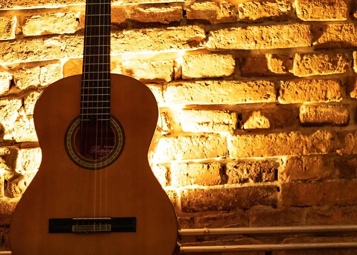 Encantador En El Casco Antiguo De *