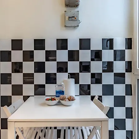 Encantador En El Casco Antiguo De Bilbao