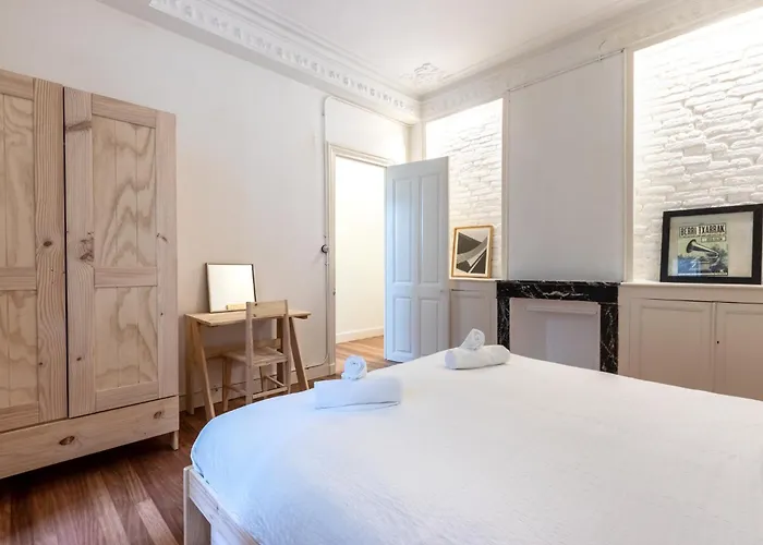 Apartament Encantador En El Casco Antiguo De *