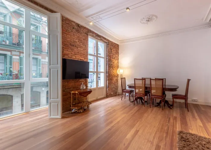 Encantador En El Casco Antiguo De Apartment